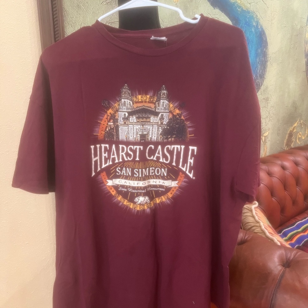 Hearst Castle Graphic T-Shirt size XL
